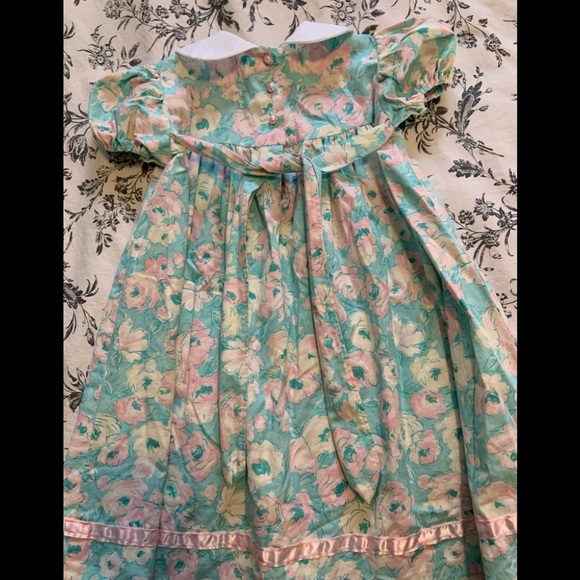 2 adorable quality girls dresses - Picture 3 of 5